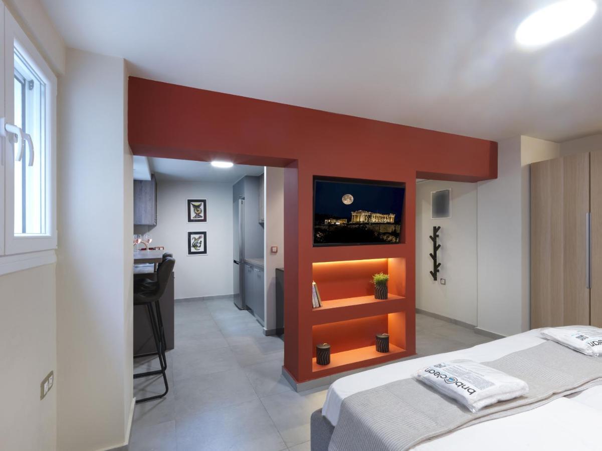 Апартаменты Cozy Comfy Studio. A Nest For 2 In Lively Koukaki. Афины Экстерьер фото