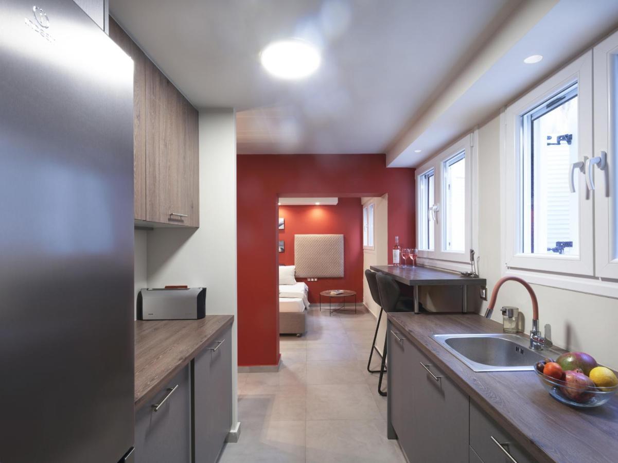 Апартаменты Cozy Comfy Studio. A Nest For 2 In Lively Koukaki. Афины Экстерьер фото